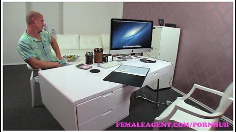 Big Casting Cumshot For Smoking Hot Agent