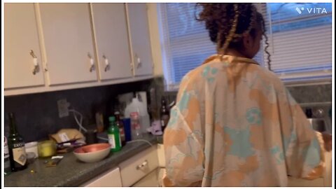 Petite Anal Queen Daddy Give He Big Black Cock Right In The Asshole