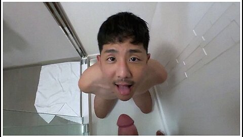 Big Muscle White Dom Top Piss On His Asian Pussy Boy