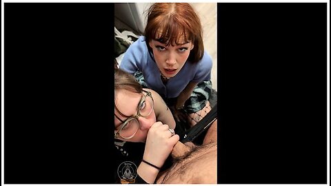 2 Gen Z Girls Make Each Other Cum Threesome With Zoomer Girls