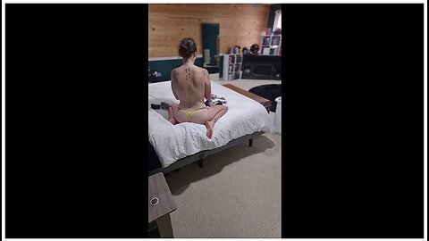 Queen Of Spades - Pov: Watch Daisy Put Laundry Away