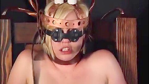 Victoria Verve - Sexy Electric Chair Executed