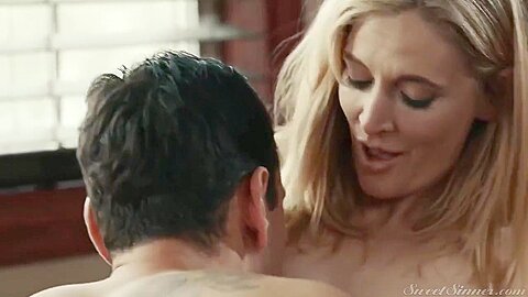Mona Wales & Ryan Driller: Girls Next Door