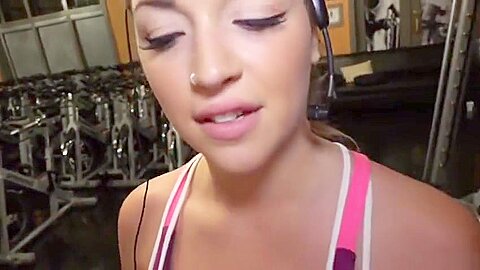 Seducing girlfriend Jenna Ashley